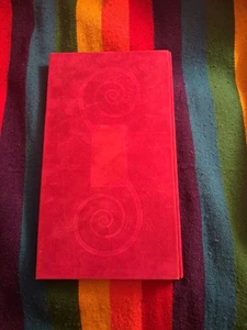 The SUPREMES RED VELVET BOOK 4 DISC CD BOX SET - Picture 1 of 3