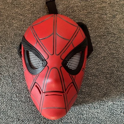 Máscara visual Spiderman 2016 Hasbro Marvel Homecoming con ojos y boca en movimiento Foto 1 de 4