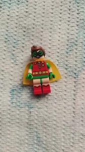 Lego Super Heroes, Robin - Gafas verdes, sonrisa de juegos 70905, 70916, 70917 - Imagen 1 de 2