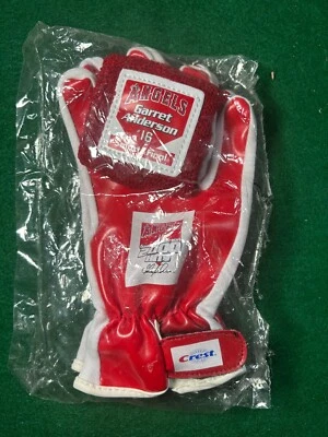 Guantes California Angels Garret Anderson 2000 Hits Crest y una pulsera promoción Foto 1 de 4
