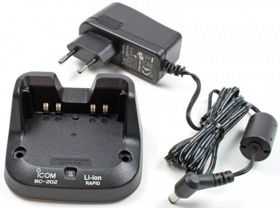 ICOM BC-144 CARICABATTERIE DA TAVOLO - Immagine 1 di 1