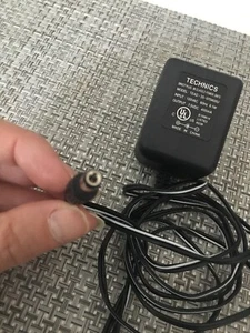Genuine Original Technics Power Supply Class 2 TEAD-35-070400U 6.1V 120 VAC - Picture 1 of 3