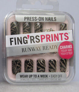  2 Pack Press -On Nails Show Stopper ~Wear Up To A Week ~ Easy Off!