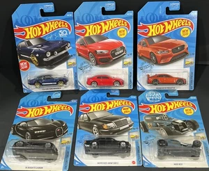 Hot Wheels Factory Fresh Car - $ 3,56 ogni auto - a scelta - Foto 1 di 8