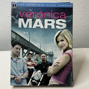 Veronica Mars - The Complete First Season (DVD, 2005, 6-Disc Set) - Imagen 1 de 8