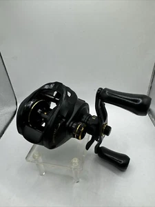 Bait Caster Bass Pro Shops Megacast Fishing Reel MGT10HA RH New - Picture 1 of 6