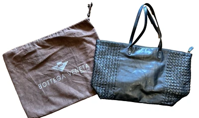 Vintage Bottega Veneta Intrecciato Black Woven Leather Zip Top Tote Bag Italy - Image 1 of 4