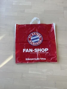 FC Bayern München Plastiktüte Plastiktasche-Beutel  54x54x12 cm Sammelobjekt - Bild 1 von 4
