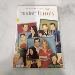 Modern Family: The Complete First Season DVD 4 Disc Set - Picture 1 of 13