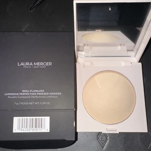 š„Laura Mercierš„Translucent Pressed Setting Powder TRANSLUCENT .24 Oz FLAWLESS. - Picture 1 of 6