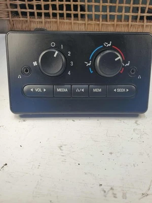 Ford Freestar 2004 2007 unidad de control de clima calefacción aire acondicionado temperatura climatización Foto 1 de 3