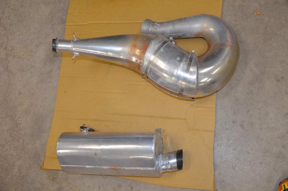 SILENCIADOR ESCAPE RH POLARIS 800 CFI RMK RMK usado Slp 27-0664 09-862 13-16 Foto 1 de 3