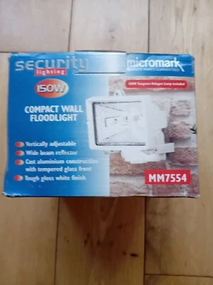 Compact Wall Floodlight 150 Watt White Micromark - Image 1 of 2