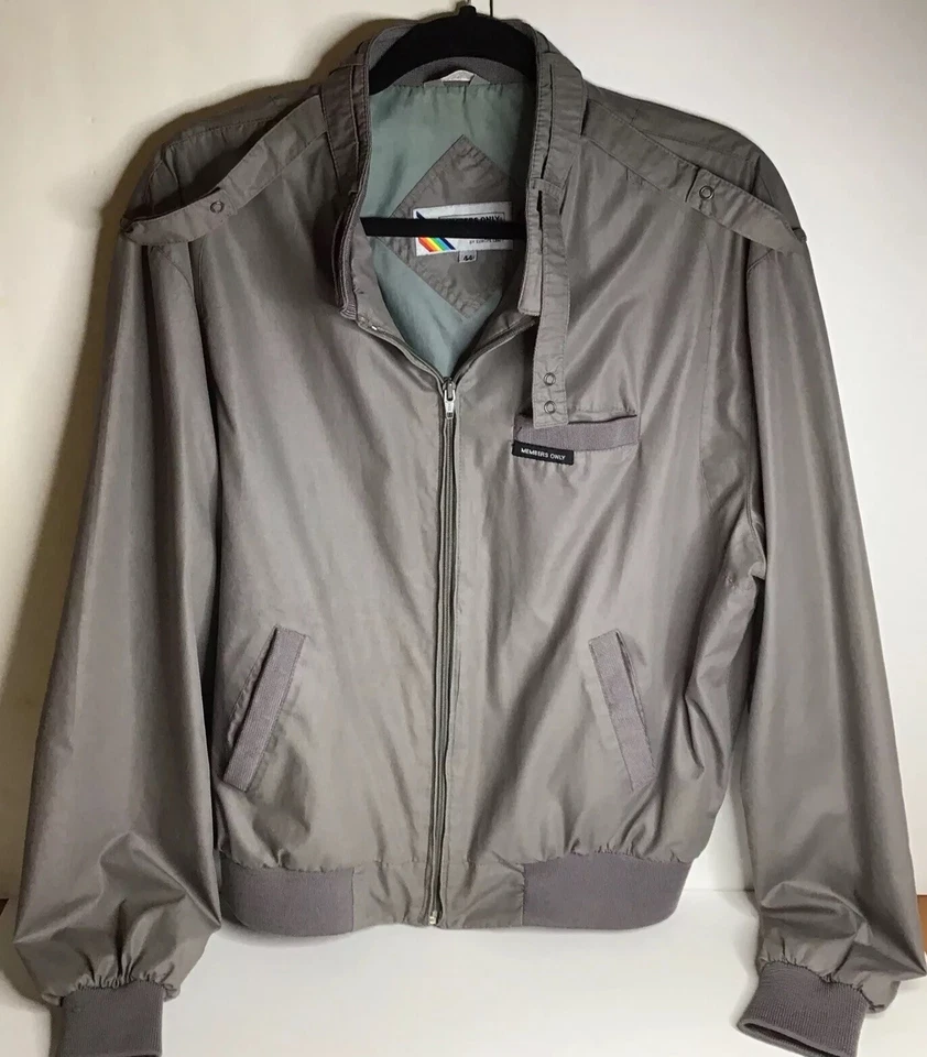 Chaqueta Bomber Gris Artesanal Members Only By Europe Talla 44 De Colección Foto 1 de 4