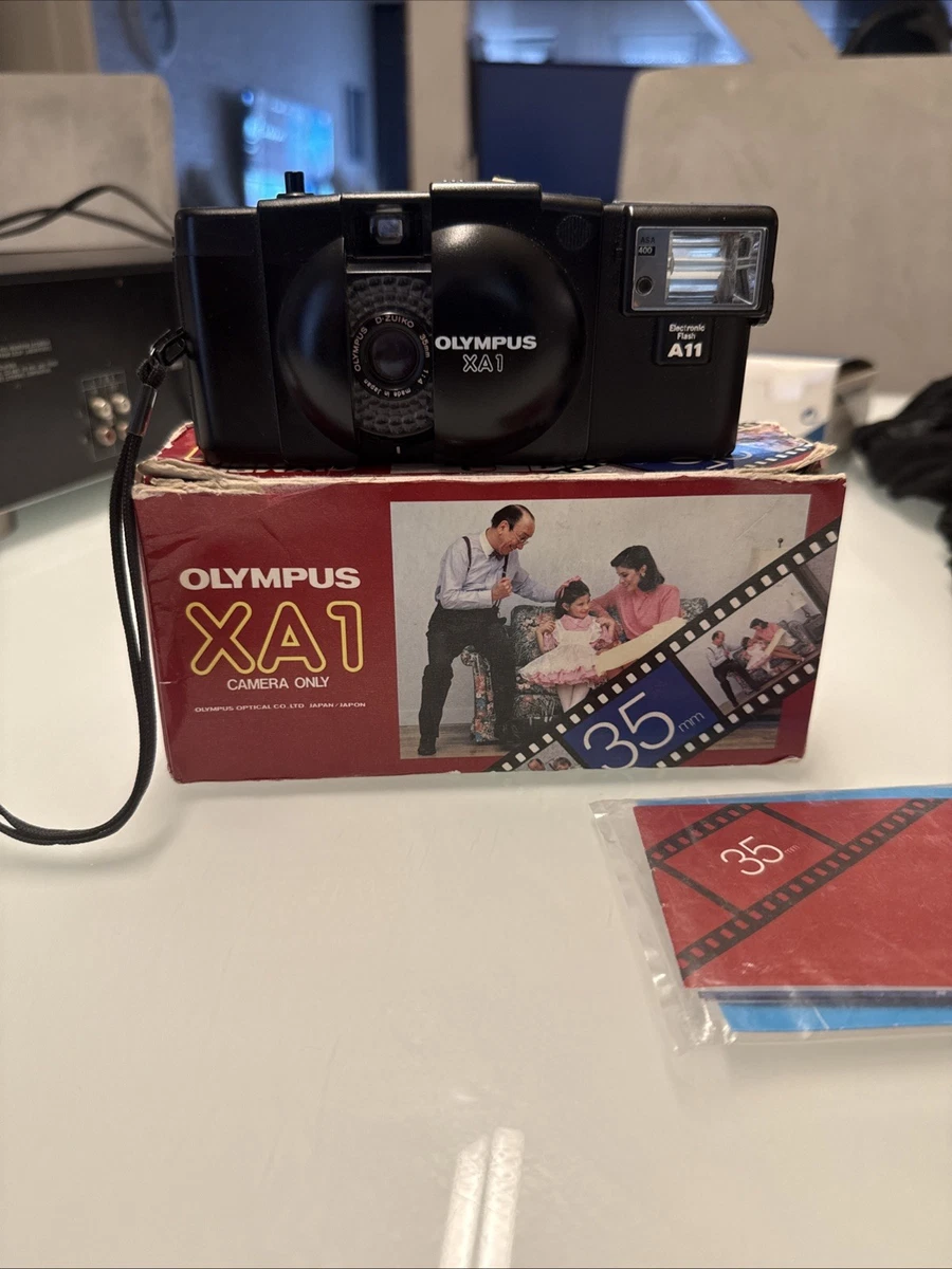 OLYMPUS XA / A11 フラッシュ付き Olympus XA & A11 Flash - YouTube