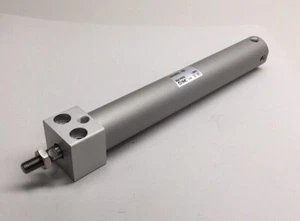 SMC CDG1RN32-200 Cylinder 32 mm Bore x 200 mm Stroke - Picture 1 of 6