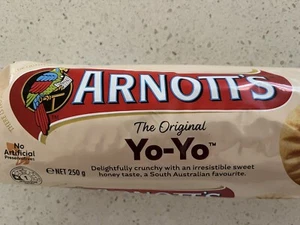 Arnotts Yo-Yo Biscuits - 6 packets - Only In SA! - Picture 1 of 5