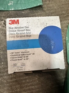 3M 36258 Hookit Blue Abrasive Sanding Disc 5 inch 240 Grit Box of 50 - Bild 1 von 5