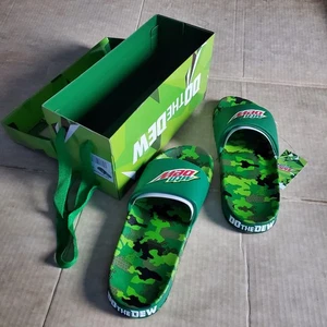 Mountain Dew Slide On Sandals Shoes Black & Green Size 12 New With Tags & Box - Picture 1 of 3