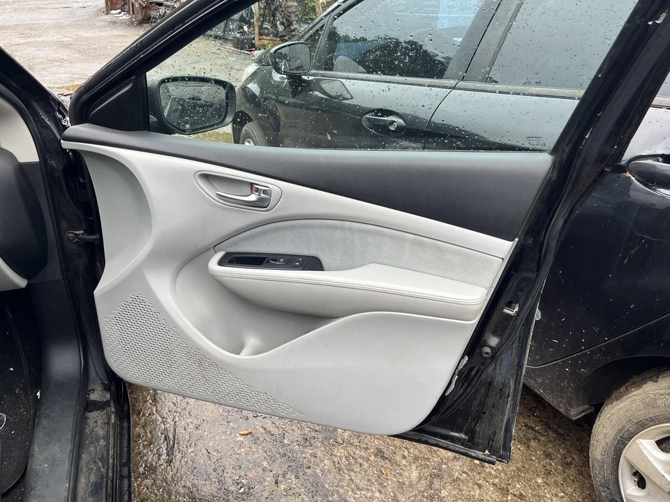 Front Door Trim Panel DODGE DART Right 13 15 - Image 1 of 1