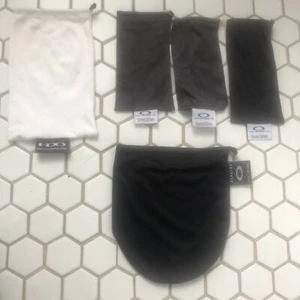 Lote de cinco (5) estuches suaves para gafas de sol OAKLEY • negro carbón blanco - Imagen 1 de 4