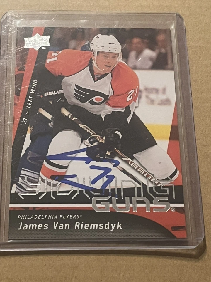 James Van Riemsdyk Assinado 2009-10 Upper Deck Young Guns Rc Raro Ip - Imagem 1 de 1