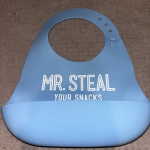 Bella Tunno Tots Lätzchen - Silikon Babyblau - "Mr. Steal Your Snacks " - Bild 1 von 8