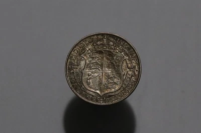 🧭🇬🇧 UK GB ПОЛОВИНА КОРОНЫ 1915 СЕРЕБРО ИЗЯЩНАЯ ТОНИРОВКА B88 #K543 - Изображение 1 из 3