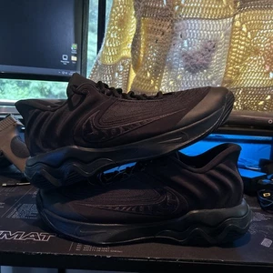 Nike Giannis Immortality 4 EP Triple Black - FQ3681-003 nuove taglia - Foto 1 di 7