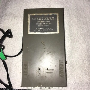 Channel Master VHF Solid State Tandem Amplifier Model 7043A ham cb radio antenna - Picture 1 of 8