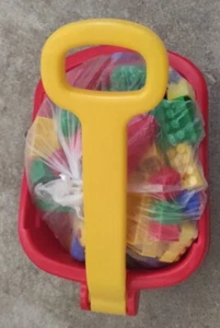 Schubkarre mit Spielbausteine bunt, Plastik - Bild 1 von 11