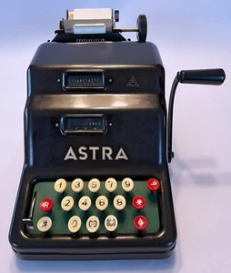 Vintage 1940s Astra Mechanical Calculator Adding Machine, Bakelite Housing - Picture 1 of 6