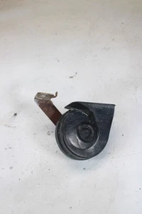 2007-2017 CADILLAC ESCALADE RIGHT HIGH TONE HORN PITCH SIREN SIGNAL OEM - Picture 1 of 4