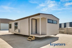 11.2m x 4.9m Transportable 2 bedroom mobile unit - READY TO GO LONGWARRY, VIC - Picture 1 of 5