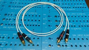 Low Capacitance RCA Audio Interconnect Cables 1 Meter 1965 vintage SPC 16.2pf/ft - Picture 1 of 6