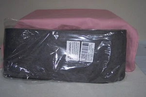 Alfombra autoadhesiva Pretigo alfombra escalera antideslizante para escaleras 14 piezas 30" x 6" ea - Imagen 1 de 5