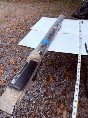 Молдинг сверху заднего бампера седана Volvo 240 244 86-93 No 1312909 - Изображение 1 из 4