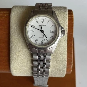 Reloj de cuarzo Tissot PR 100 esfera plateada acero inoxidable hecho en Suiza funcionando - Imagen 1 de 7