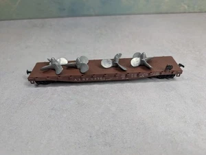 USED Athearn HO Scale 50' Flat Car Santa Fe ATSF #93302 w/ Propeller Load READ - Picture 1 of 6