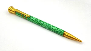 VINTAGE SUPERITE PENCIL IN SHAGREEN GREEN MADE IN USA VERY GOOD USED CONDITION - Picture 1 of 6