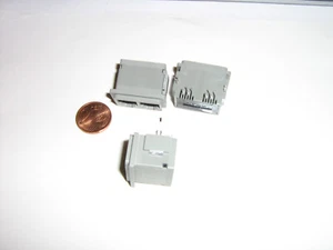 627 St. Leiterplattenverbinder Printbuchsen Platinen Steckverbinder AMP - Bild 1 von 10