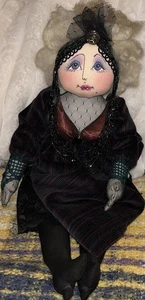 Muñeca de tela artística hecha a mano sin marca ÚNICA EN SU CLASE CARA PINTADA DETALLADA ENCANTADORA USADA EN EXCELENTE ESTADO - Imagen 1 de 7