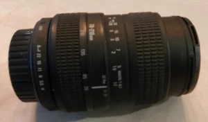 Quantaray 70~210mm f: 4- 5.6 Multi-Coated 52m Macro Focusing Lens Japan - Pentax - Picture 1 of 9