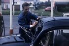 S19 Gas Station Attendant Worker Cleaning Car Window 1960 35 MM Slide Photo