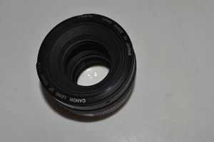 ^^ CANON LENS EF 50MM 1:1.4 CAMERA LENS (SMJ54) - Picture 1 of 3