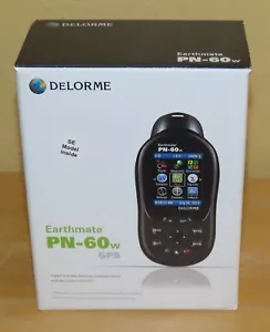 Delorme PN-60W GPS 2.2" LCD portátil senderismo etc. NUEVO EN CAJA ABIERTA - Imagen 1 de 9