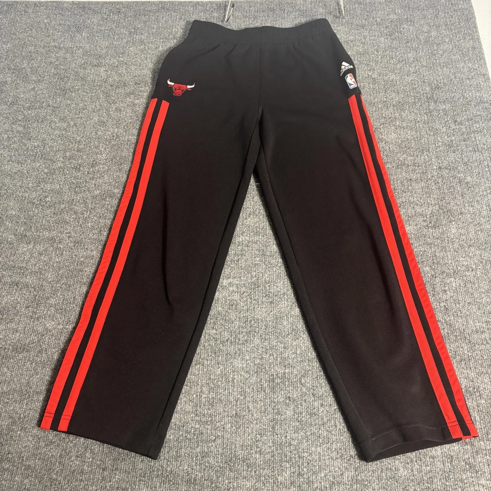 Pantalones Chicago Bulls Juveniles Grandes 14/16 Negro Rojo NBA Baloncesto Adidas Calentamiento Foto 1 de 4