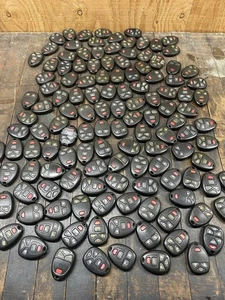 LOT OF 129 OEM + AFTERMARKET CHEVROLET GMC KEY FOB KEYLESS ENTRY FOB LOT - Picture 1 of 10
