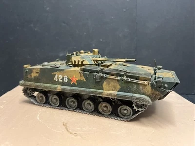Lot 1/35 Maquette Montées Moderne!  Char ZBD-04  Armée Chinoise Patiné - Photo 1/4