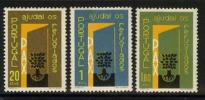 Portugal 1960 Mi 880-882 MNH - World Refugee Year - Picture 1 of 3